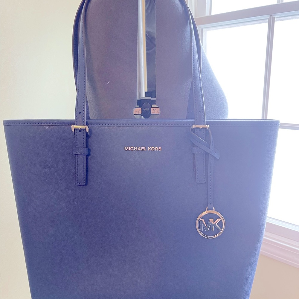 NWT Michael Kors jet set tote